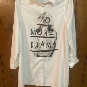 Maniere De Voir White Long Sleeve Graphic Button-Up Dress Shirt